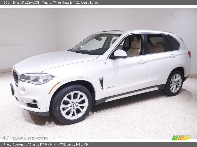Mineral White Metallic / Canberra Beige 2014 BMW X5 xDrive35i