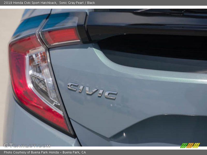 Sonic Gray Pearl / Black 2019 Honda Civic Sport Hatchback