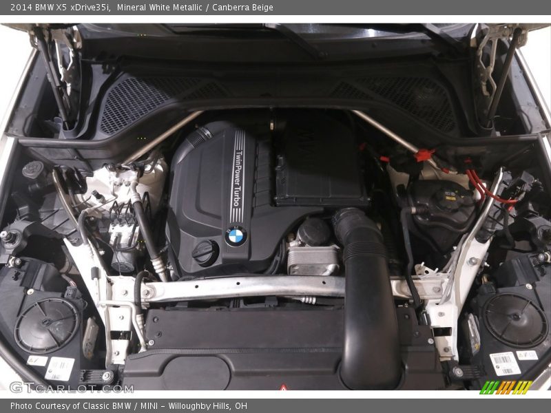 Mineral White Metallic / Canberra Beige 2014 BMW X5 xDrive35i