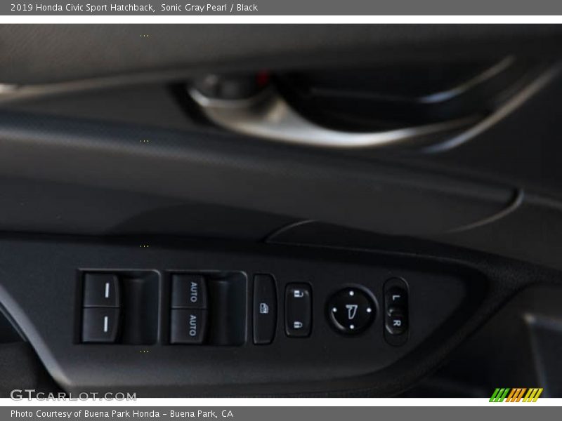 Sonic Gray Pearl / Black 2019 Honda Civic Sport Hatchback