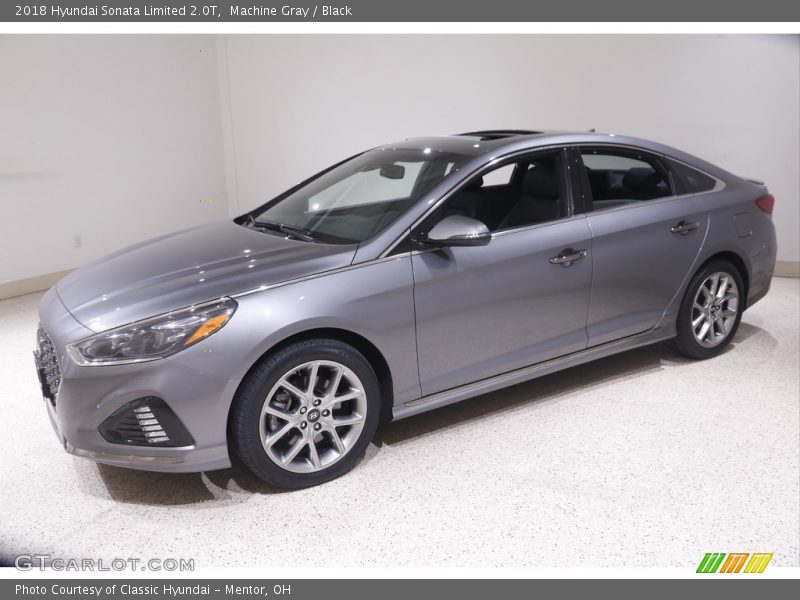 Front 3/4 View of 2018 Sonata Limited 2.0T