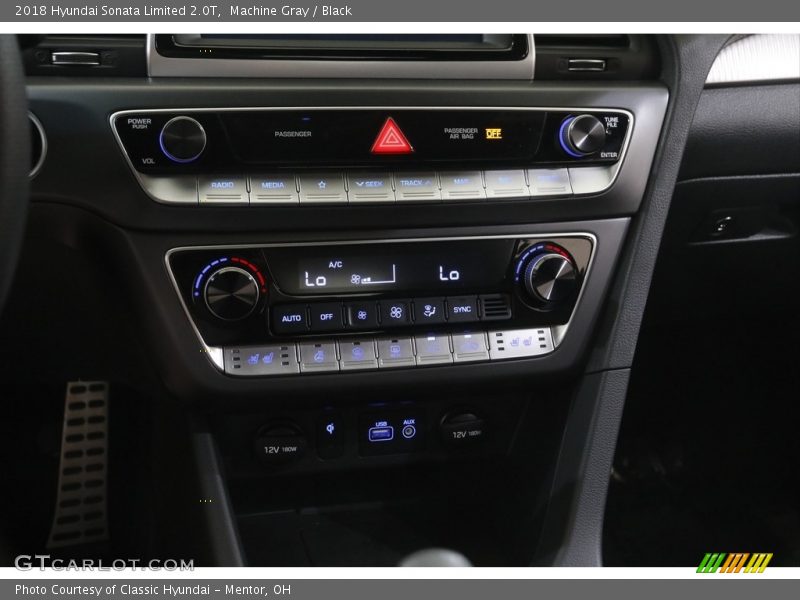 Controls of 2018 Sonata Limited 2.0T