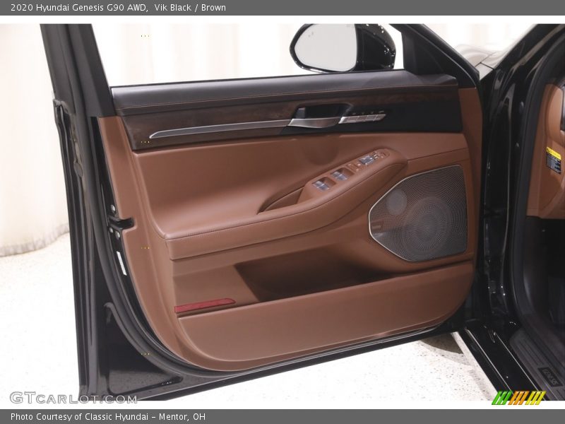 Vik Black / Brown 2020 Hyundai Genesis G90 AWD