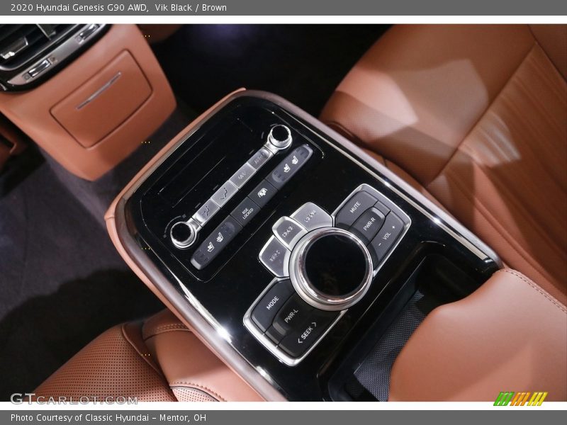 Vik Black / Brown 2020 Hyundai Genesis G90 AWD