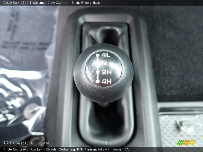 Bright White / Black 2019 Ram 2500 Tradesman Crew Cab 4x4