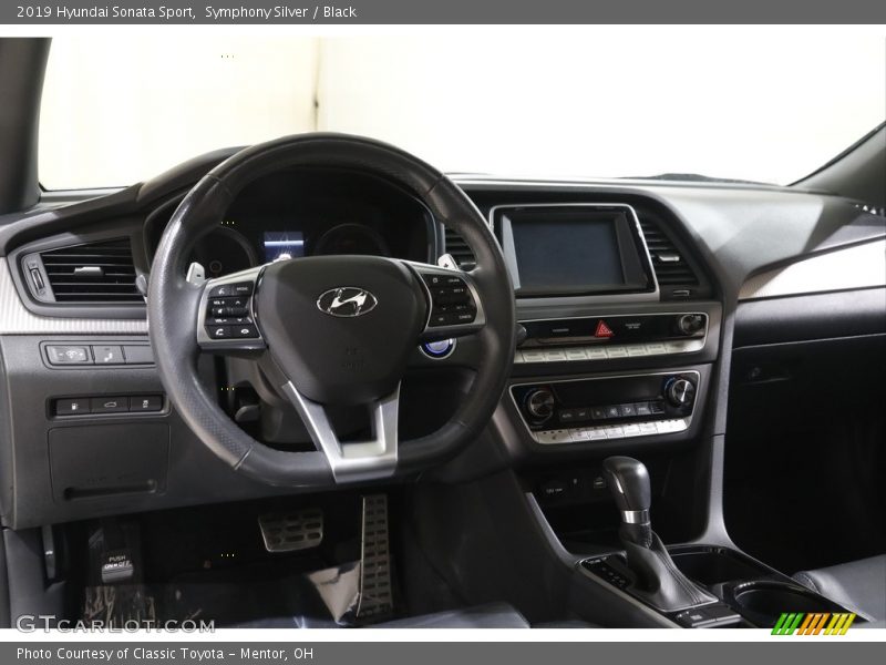 Symphony Silver / Black 2019 Hyundai Sonata Sport