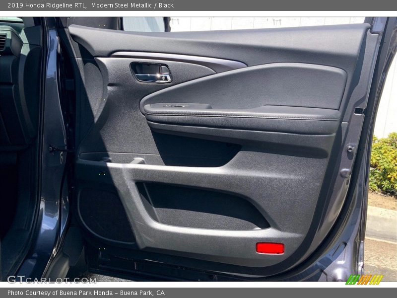 Modern Steel Metallic / Black 2019 Honda Ridgeline RTL