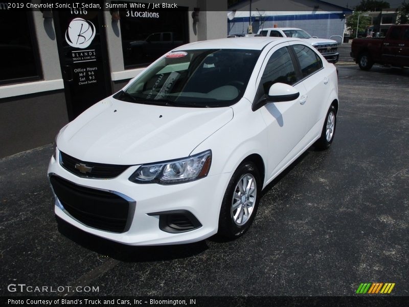 Summit White / Jet Black 2019 Chevrolet Sonic LT Sedan