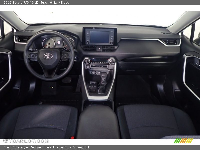 Super White / Black 2019 Toyota RAV4 XLE