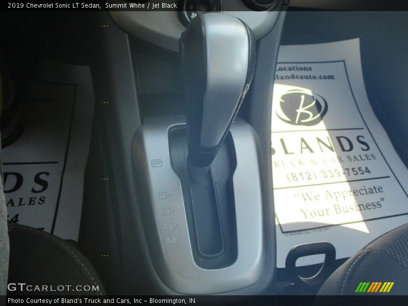 Summit White / Jet Black 2019 Chevrolet Sonic LT Sedan
