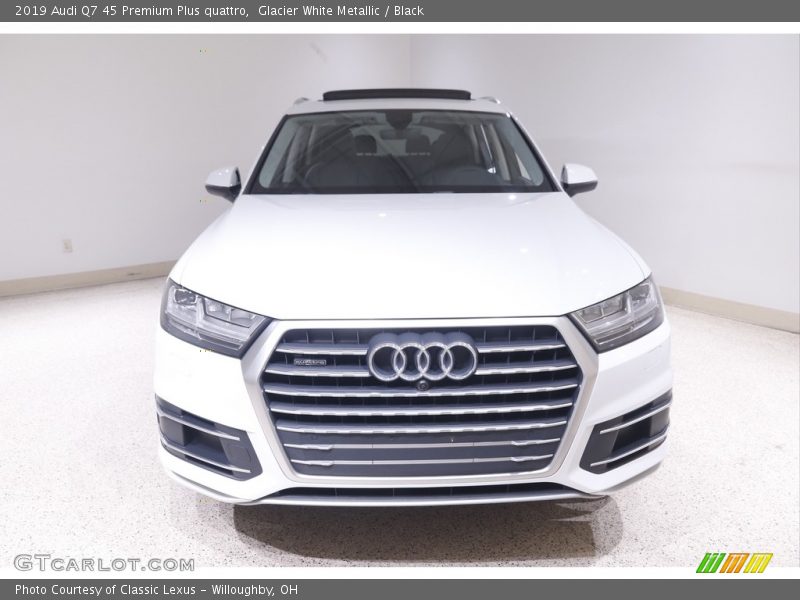 Glacier White Metallic / Black 2019 Audi Q7 45 Premium Plus quattro