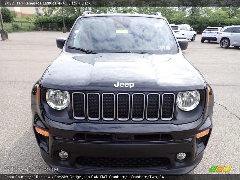 Black / Black 2022 Jeep Renegade Latitude 4x4