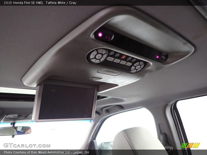Entertainment System of 2015 Pilot SE 4WD