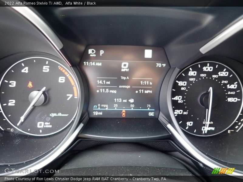  2022 Stelvio Ti AWD Ti AWD Gauges