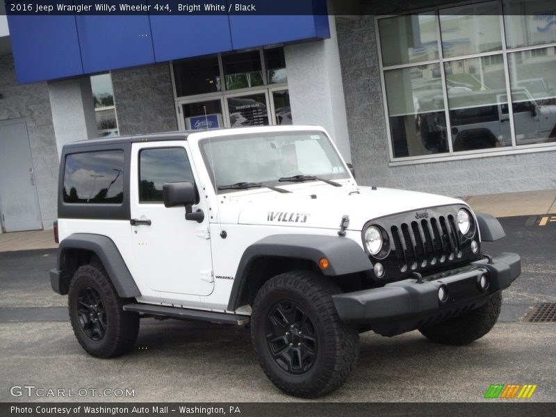 Bright White / Black 2016 Jeep Wrangler Willys Wheeler 4x4