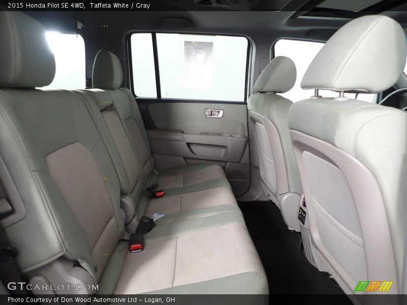 Rear Seat of 2015 Pilot SE 4WD