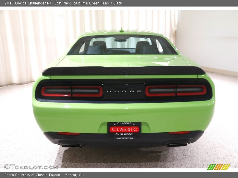 Sublime Green Pearl / Black 2015 Dodge Challenger R/T Scat Pack
