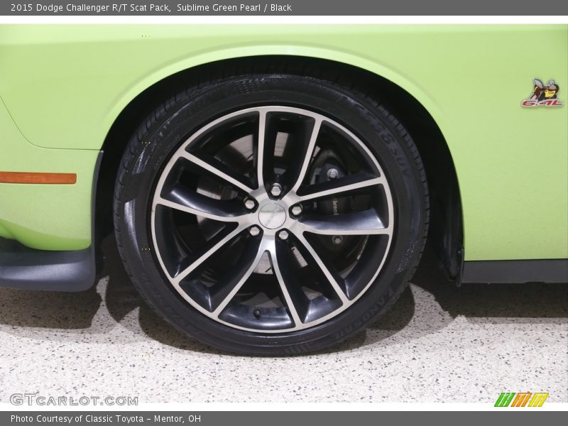  2015 Challenger R/T Scat Pack Wheel