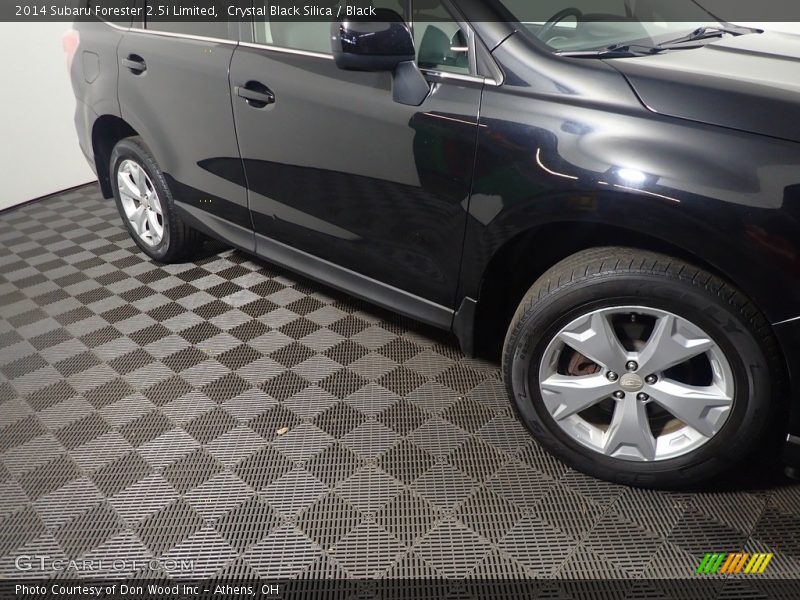 Crystal Black Silica / Black 2014 Subaru Forester 2.5i Limited