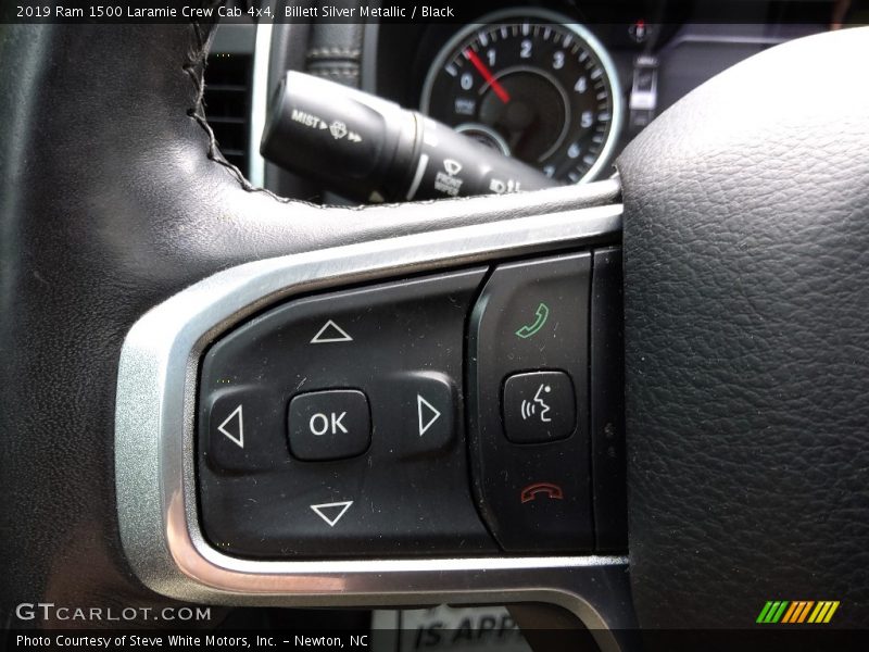 Billett Silver Metallic / Black 2019 Ram 1500 Laramie Crew Cab 4x4