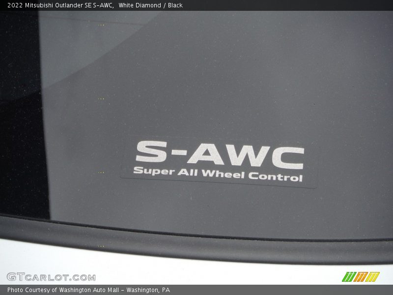  2022 Outlander SE S-AWC Logo