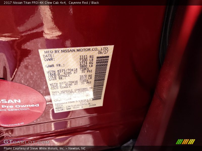 Cayenne Red / Black 2017 Nissan Titan PRO-4X Crew Cab 4x4