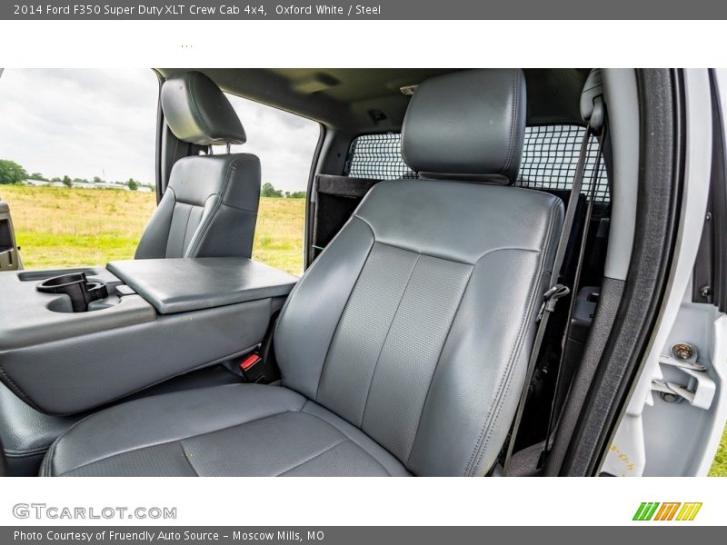 Front Seat of 2014 F350 Super Duty XLT Crew Cab 4x4