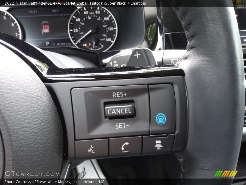  2022 Pathfinder SL 4x4 Steering Wheel