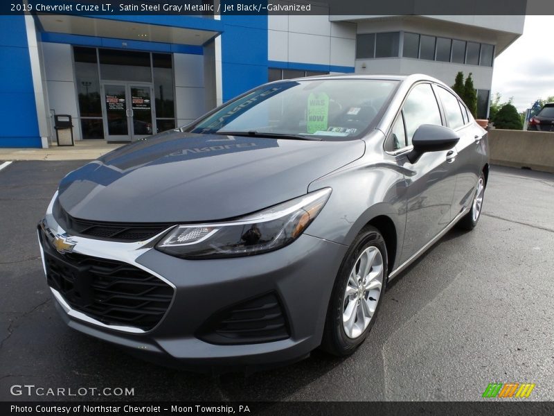 Satin Steel Gray Metallic / Jet Black/­Galvanized 2019 Chevrolet Cruze LT