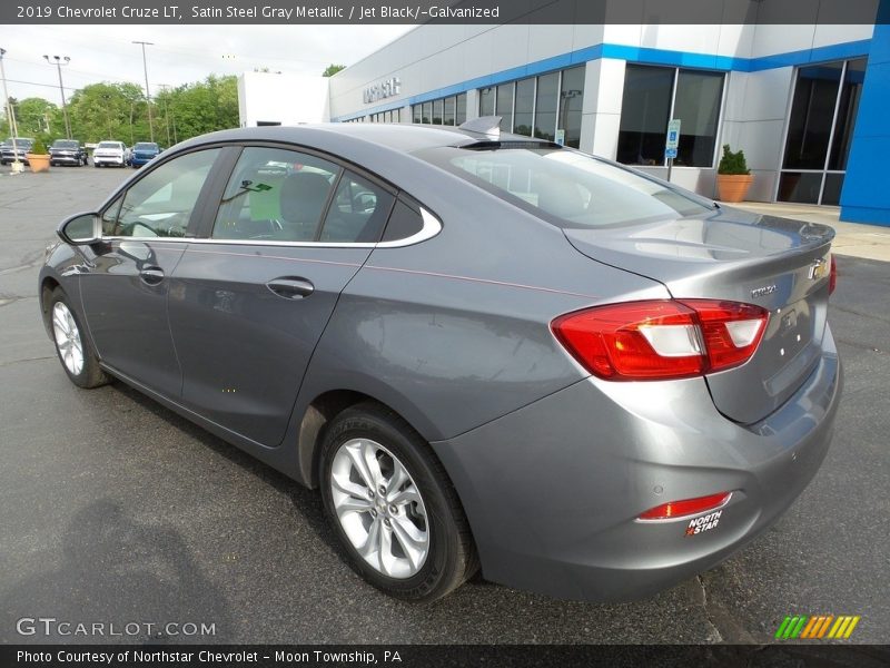 Satin Steel Gray Metallic / Jet Black/­Galvanized 2019 Chevrolet Cruze LT