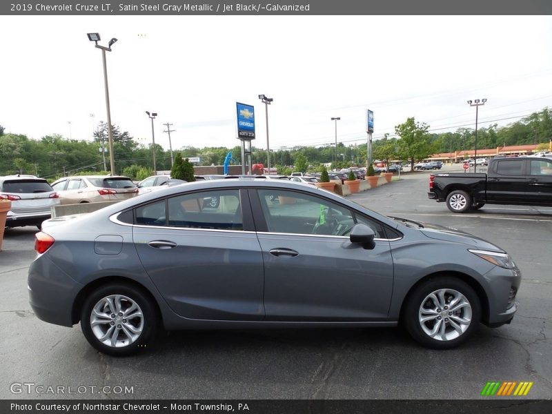 Satin Steel Gray Metallic / Jet Black/­Galvanized 2019 Chevrolet Cruze LT