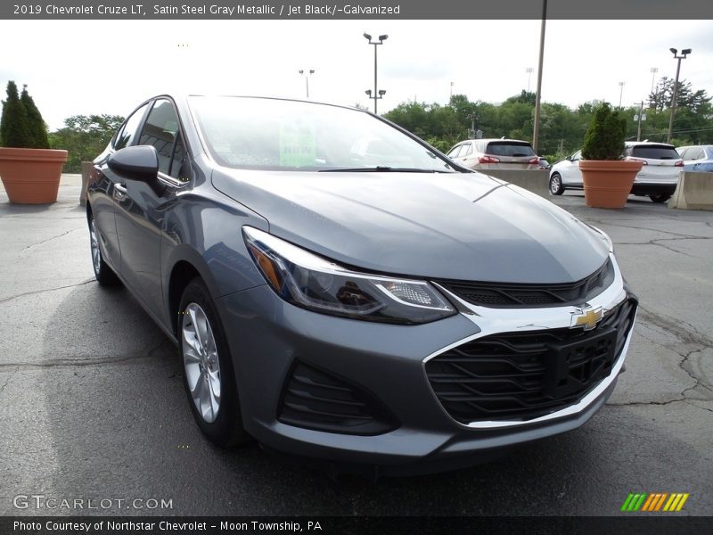 Satin Steel Gray Metallic / Jet Black/­Galvanized 2019 Chevrolet Cruze LT