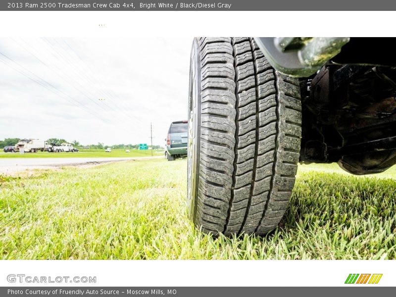Bright White / Black/Diesel Gray 2013 Ram 2500 Tradesman Crew Cab 4x4