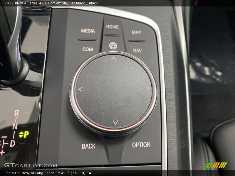 Controls of 2022 4 Series 430i Convertible