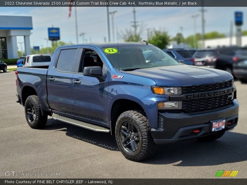 Front 3/4 View of 2022 Silverado 1500 Limited Custom Trail Boss Crew Cab 4x4