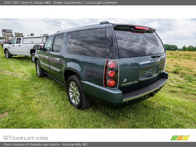 Stealth Gray Metallic / Cocoa/Light Cashmere 2007 GMC Yukon XL Denali AWD