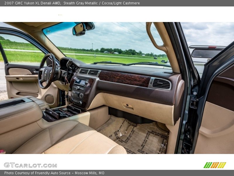 Stealth Gray Metallic / Cocoa/Light Cashmere 2007 GMC Yukon XL Denali AWD