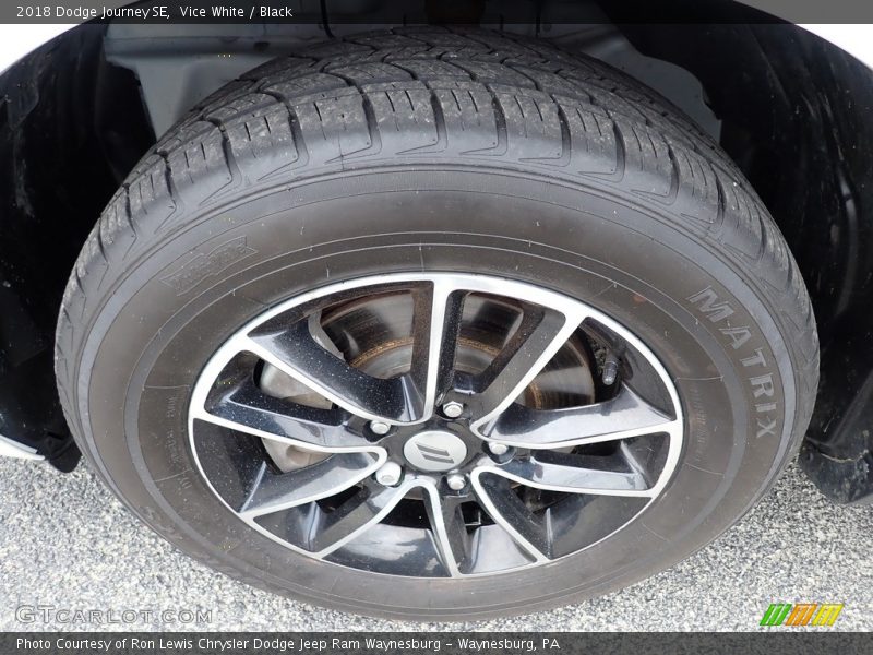 Vice White / Black 2018 Dodge Journey SE