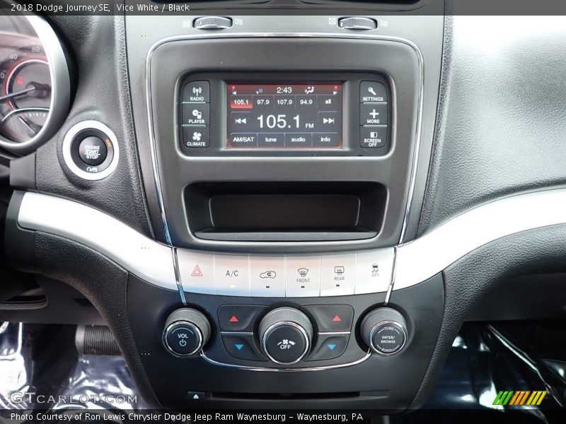 Vice White / Black 2018 Dodge Journey SE