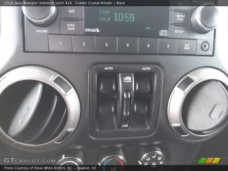 Granite Crystal Metallic / Black 2016 Jeep Wrangler Unlimited Sport 4x4