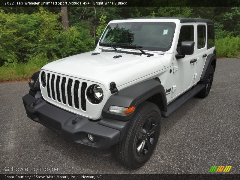 Bright White / Black 2022 Jeep Wrangler Unlimited Sport Altitude 4x4