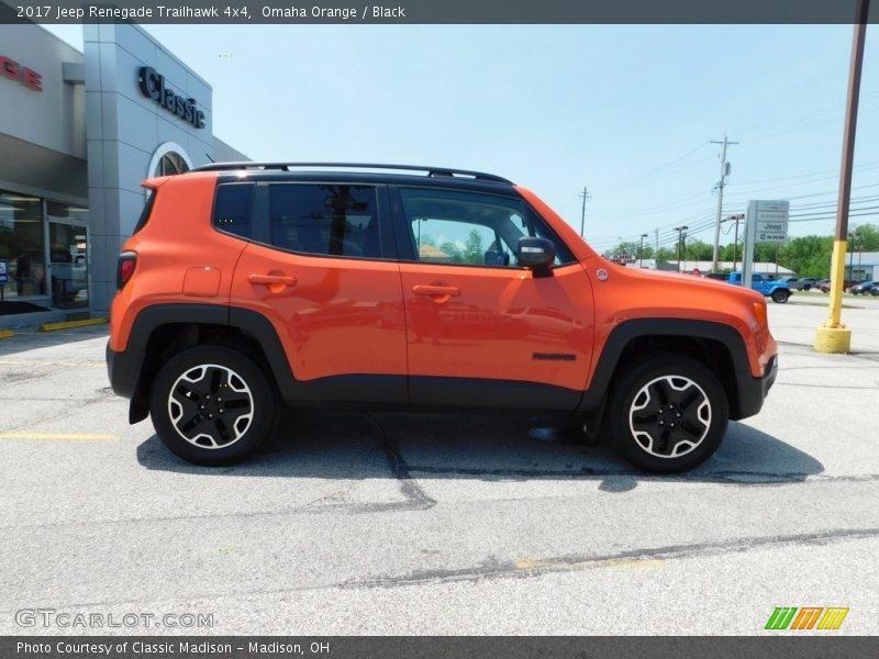Omaha Orange / Black 2017 Jeep Renegade Trailhawk 4x4