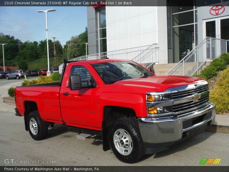 Front 3/4 View of 2016 Silverado 2500HD WT Regular Cab 4x4