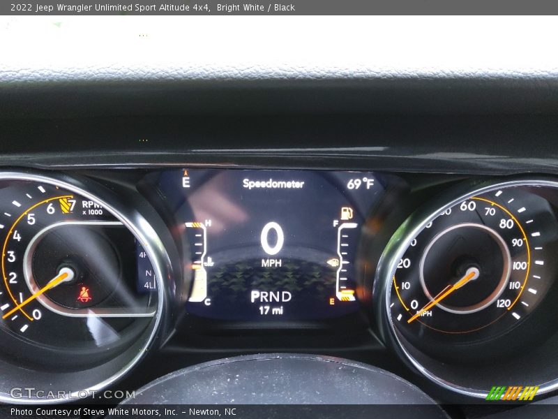 Bright White / Black 2022 Jeep Wrangler Unlimited Sport Altitude 4x4
