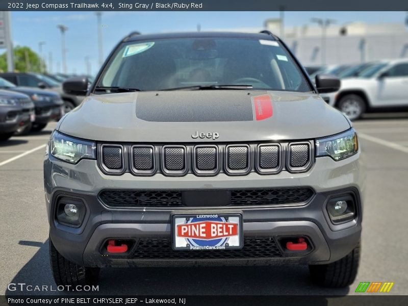 Sting Gray / Black/Ruby Red 2022 Jeep Compass Trailhawk 4x4