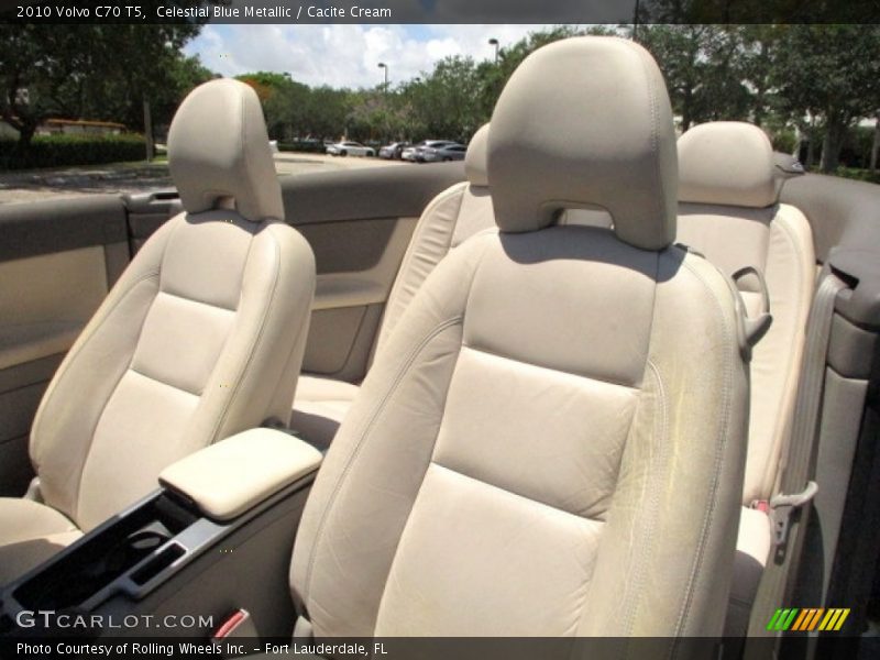 Celestial Blue Metallic / Cacite Cream 2010 Volvo C70 T5