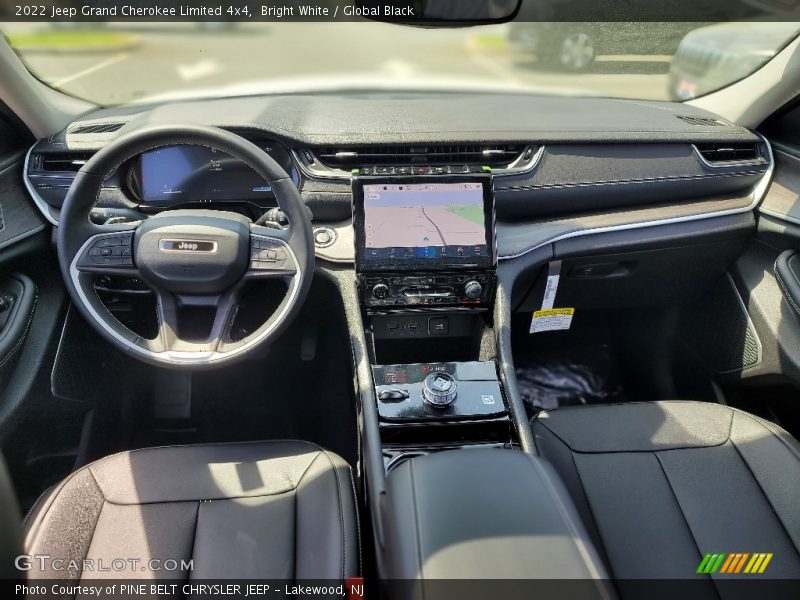 Bright White / Global Black 2022 Jeep Grand Cherokee Limited 4x4