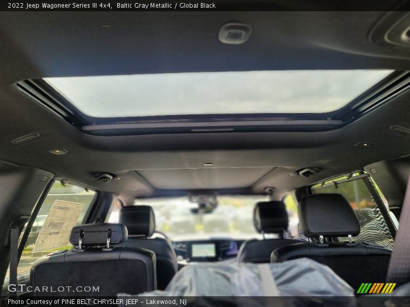 Baltic Gray Metallic / Global Black 2022 Jeep Wagoneer Series III 4x4