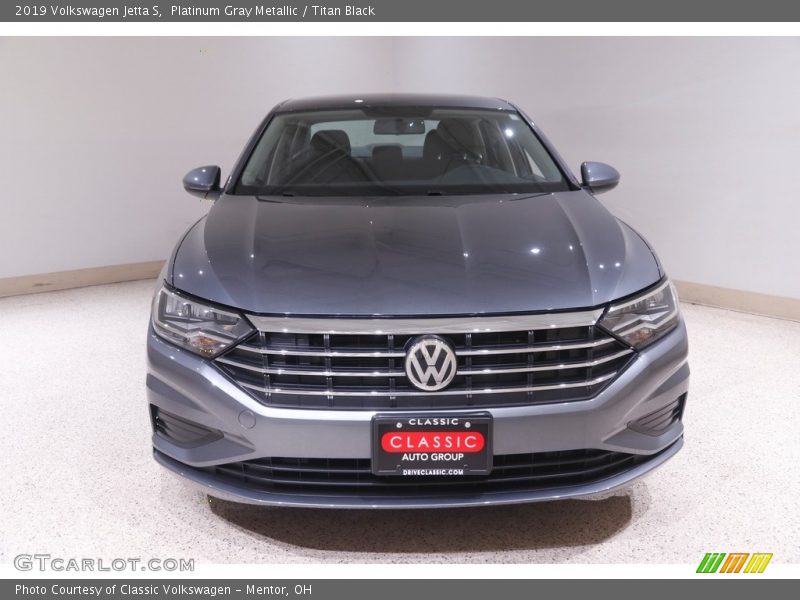 Platinum Gray Metallic / Titan Black 2019 Volkswagen Jetta S