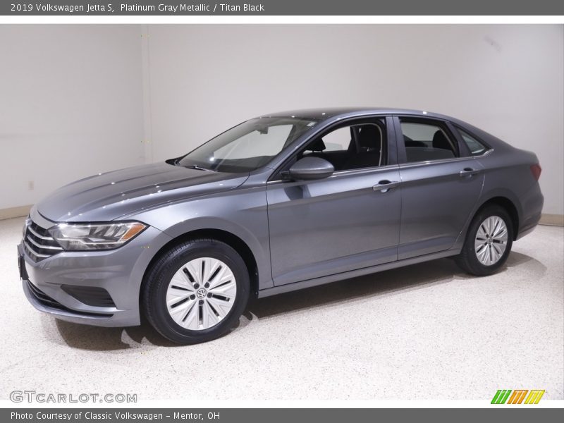 Platinum Gray Metallic / Titan Black 2019 Volkswagen Jetta S